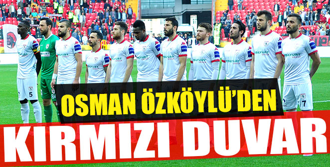 OSMAN ÖZKÖYLÜ’DEN KIRMIZI DUVAR