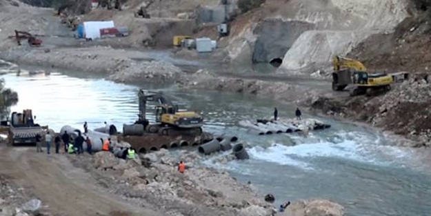 Pkk’dan Yol İnşaatına Saldırı