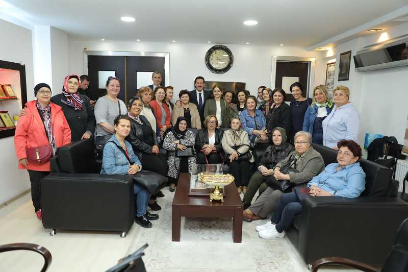 Kursiyerlerin sergisinden Mehmetçiğe anlamlı destek