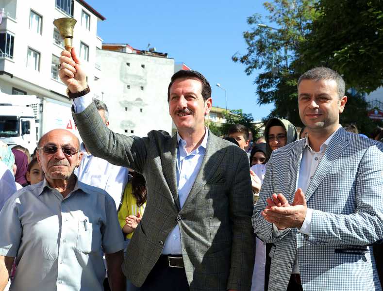 İLKEM’DE YENİ DÖNEM EĞİTİM YILI İÇİN İLK ZİLİ ÇALDI