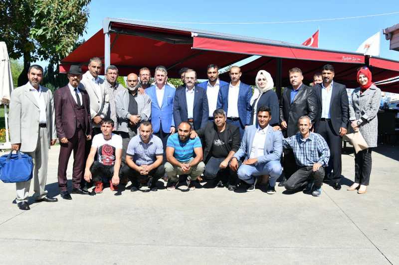 ‘ROMAN VATANDAŞLARIMIZIN HER ZAMAN YANINDAYIZ’