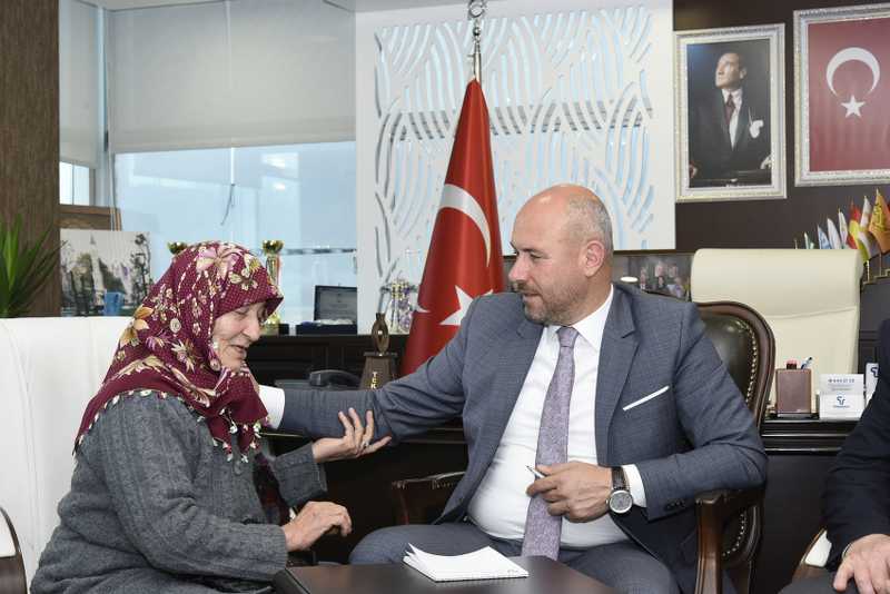 BAŞKAN TOGAR TEBRİKLERİ KABUL ETTİ