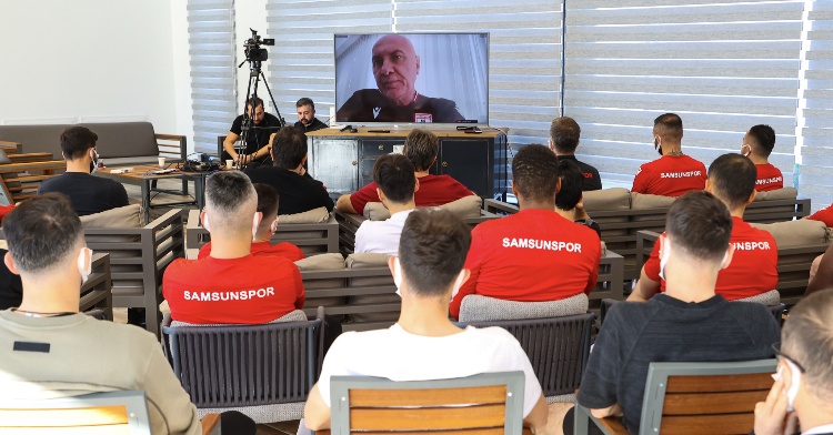 SAMSUNSPORLU FUTBOLCULAR YILDIRIM’A SÖZ VERDİ