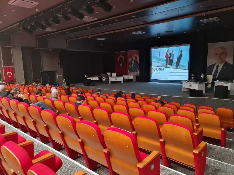 İLKADIM BELEDİYE ÇALIŞANLARINA KVKK EĞİTİMİ