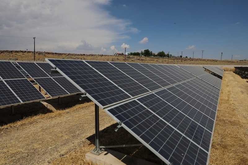 İLKADIM BELEDİYESİ GÜNEŞ ENERJİ TARLASI GES İÇİN HAREKETE GEÇTİ