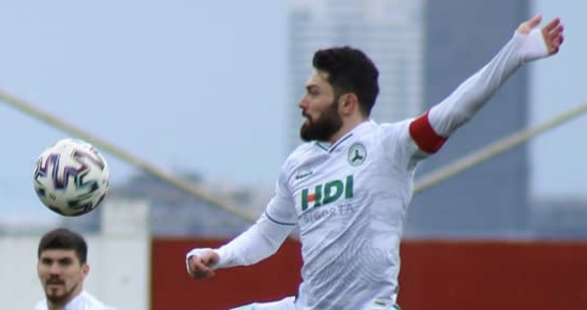 Samsunspor’un Eski Futbolcusundan Tepki Çeken Paylaşım