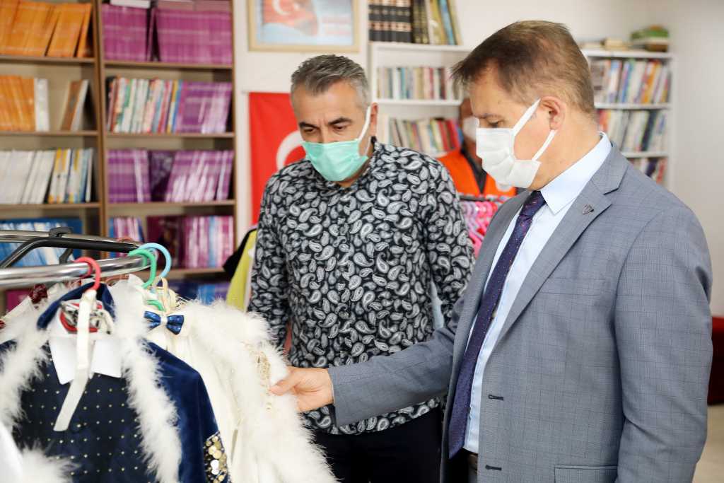 Başkan Deveci: “Yardımlaşma kutsal bir görev”