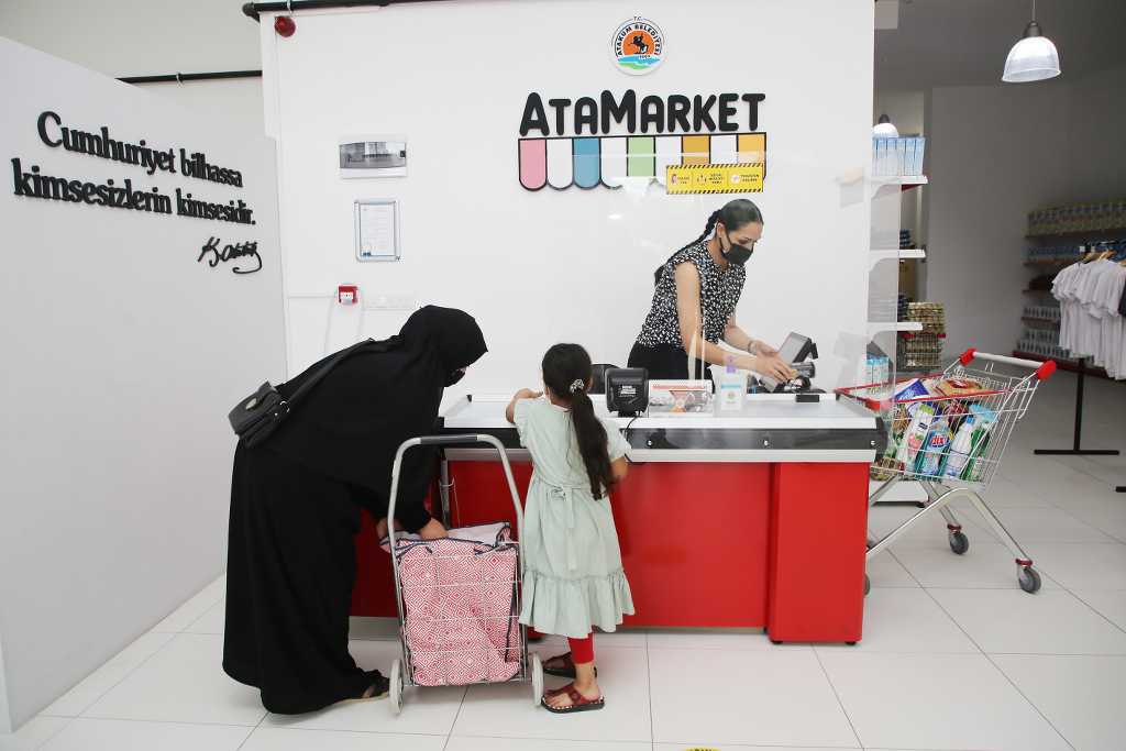 AtaMarket Gıda Bankası 516 yararlanıcıya ulaştı
