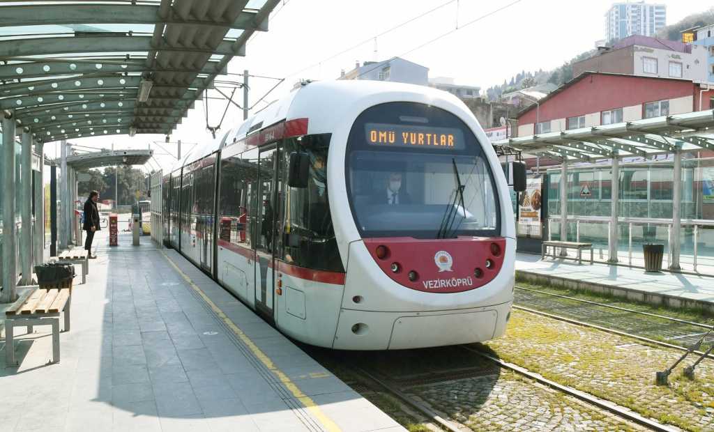 Samsun Büyükşehir’den sağlık çalışanlarına ücretsiz ulaşım imkanı