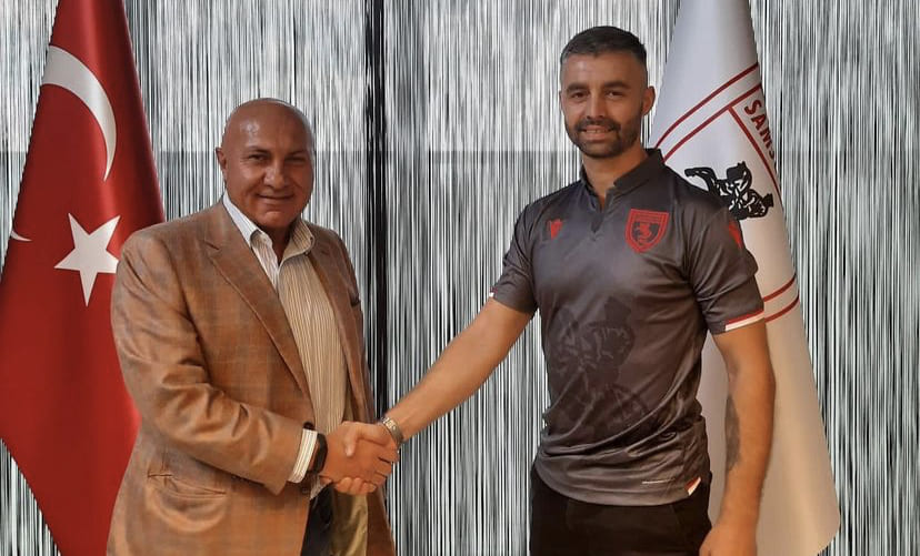 Samsunspor’un Yeni Golcüsü İmzayı Attı