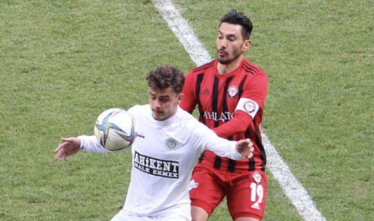 Samsunsporlu Futbolcu Kulüp Satın Aldı