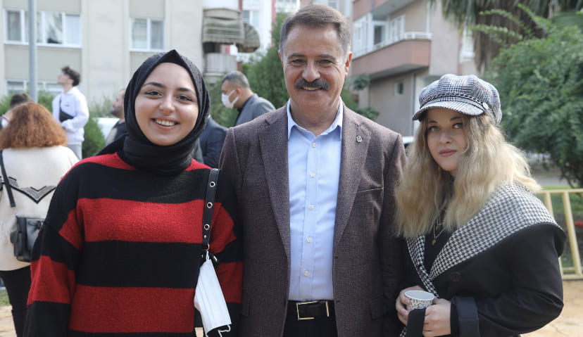 Cemil Deveci’den 19 Mayıs Atatürk’ü Anma, Gençlik ve Spor Bayramı mesajı