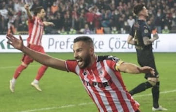Yasin Öztekin’den Duygusal Açıklama