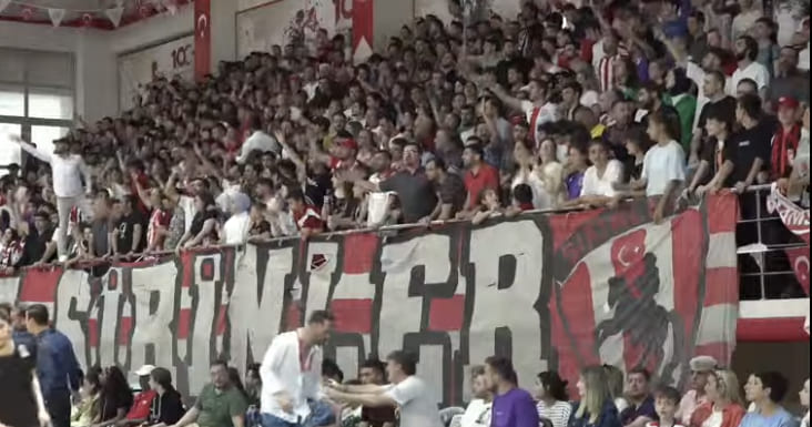 Samsunspor-Konyaspor Maçında Gergin Anlar