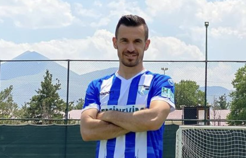 Samsunspor’un Yeni Transferi Yılın Oyuncusu Seçildi