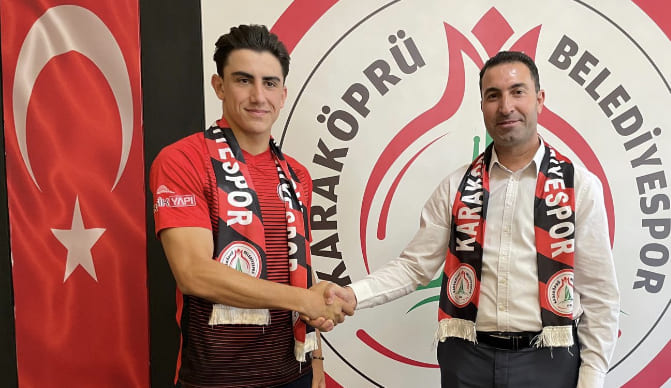 Samsunlu Futbolcu 3.Lige Transfer Oldu