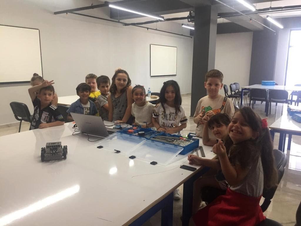 ATAKUM BELEDİYESİ’NDEN ROBOTİK KODLAMA KURSU