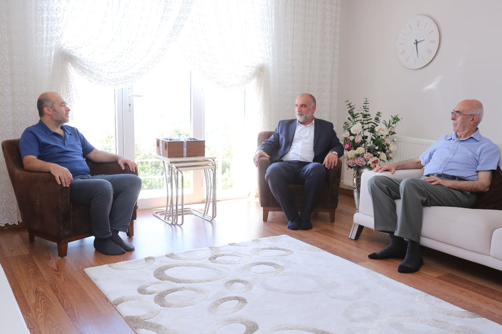 “MÜSLÜMANLAR KUTSAL TOPRAKLARA HASRETTİ”