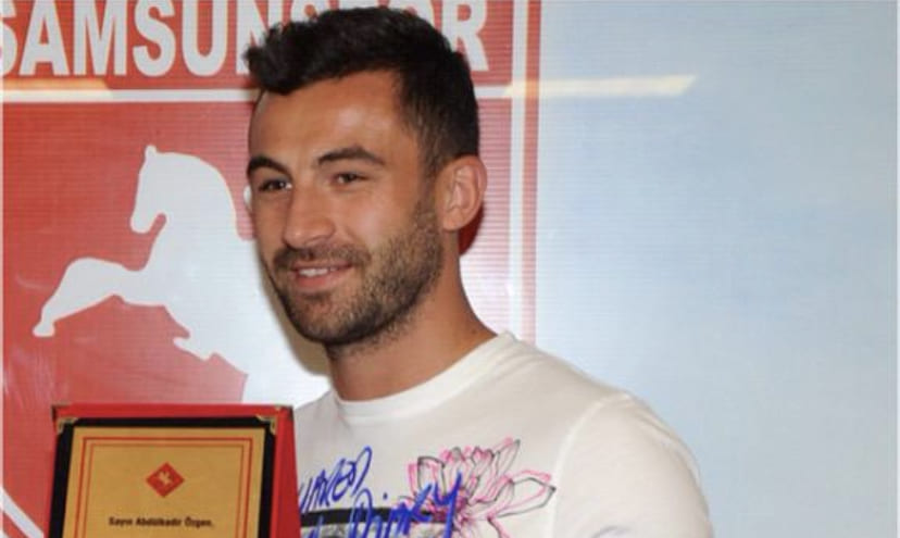 Samsunspor’un Eski Golcüsü Futbolu Bıraktı
