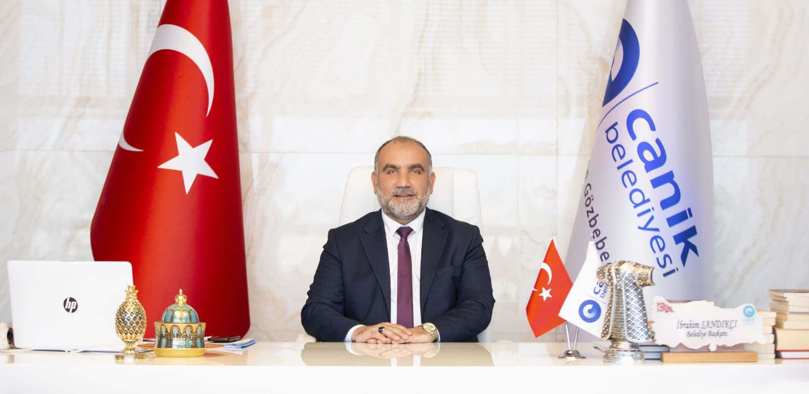 SANDIKÇI’DAN 29 EKİM MESAJI