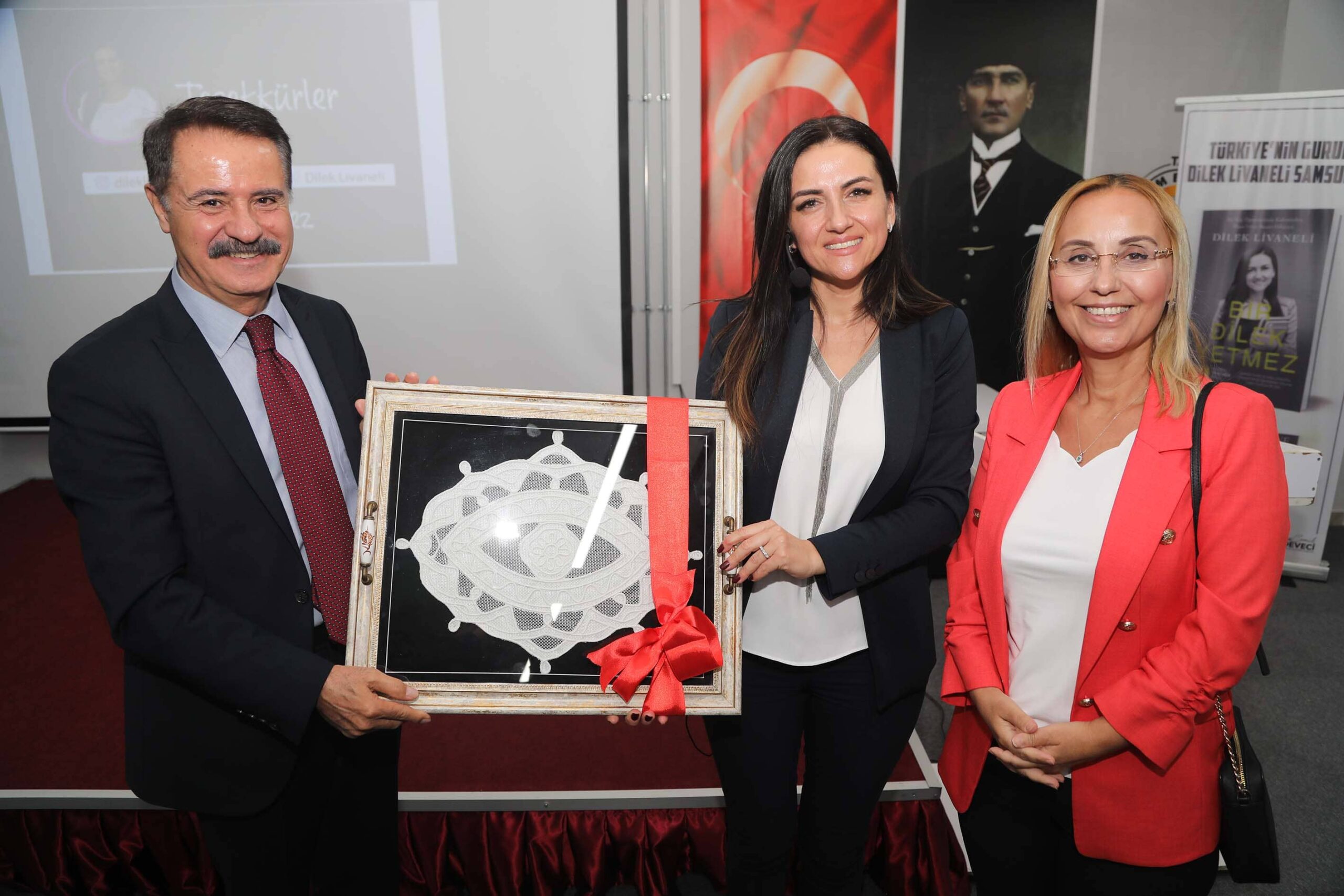 HİKAYESİNİ ATAKUM’DA ANLATTI
