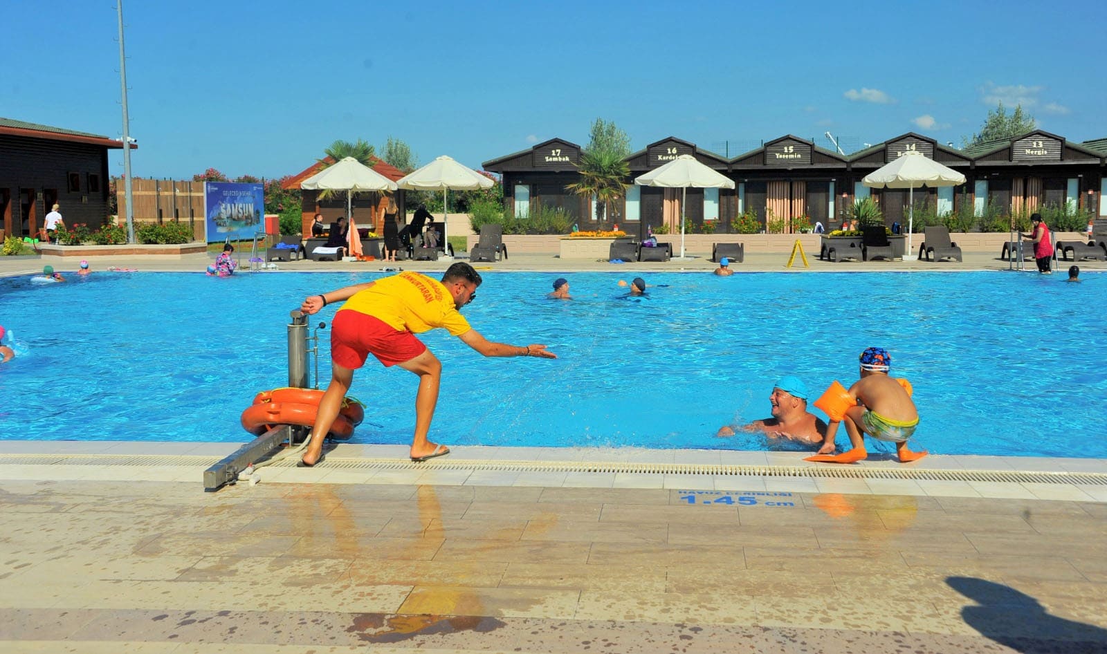 11 BİN 400 KİŞİ MİSAFİR EDİLDİ