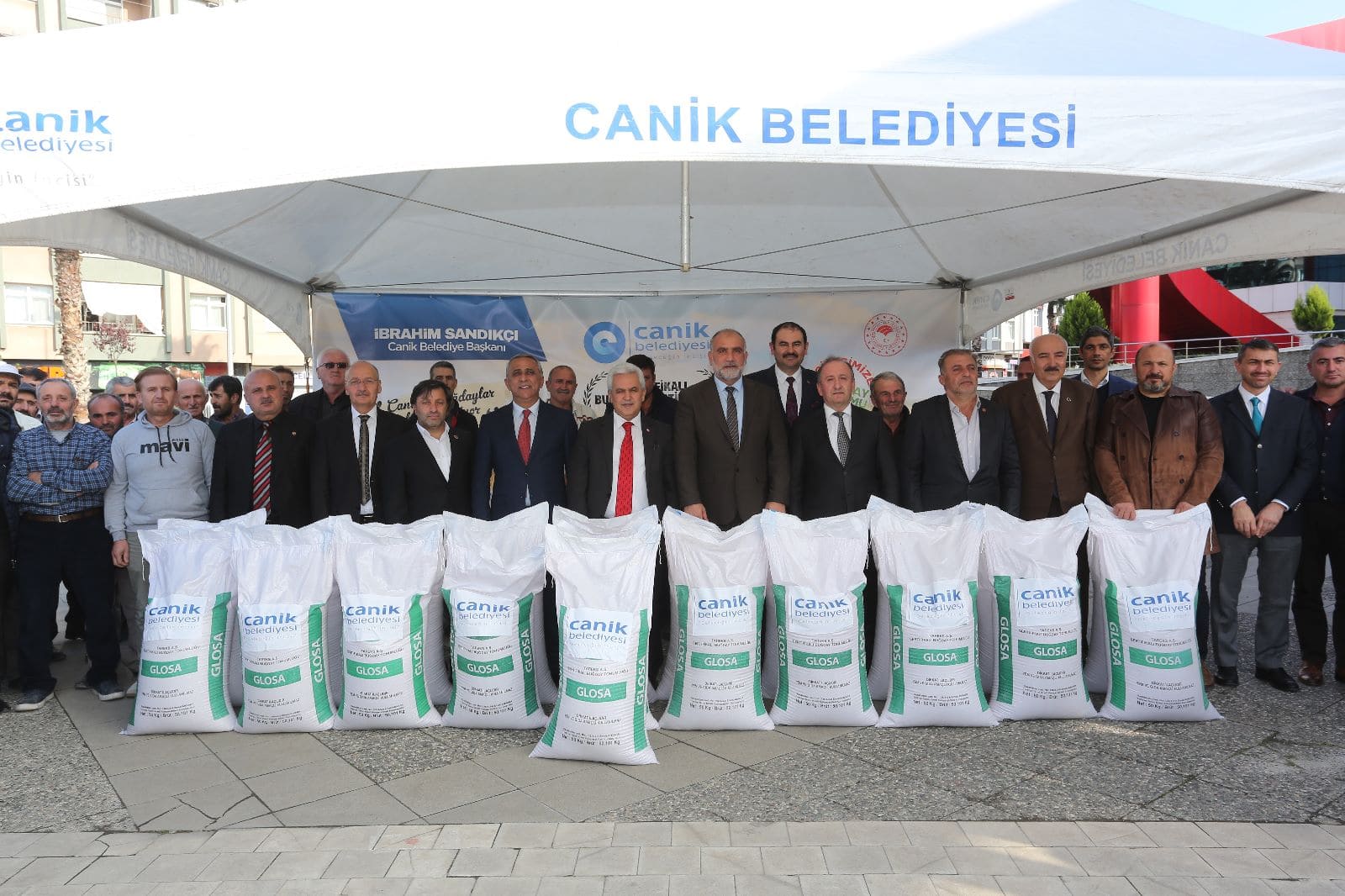 CANİK’TE SERTİFİKALI TOHUM DAĞITIMI