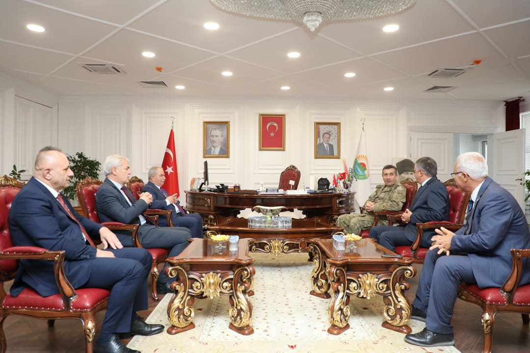BAŞKAN DEMİRTAŞ’A ZİYARET