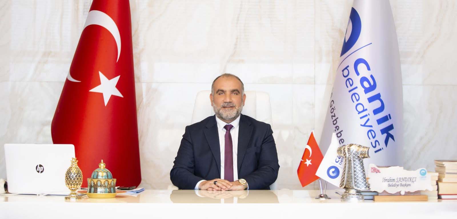 SANDIKÇI’DAN 10 KASIM MESAJI