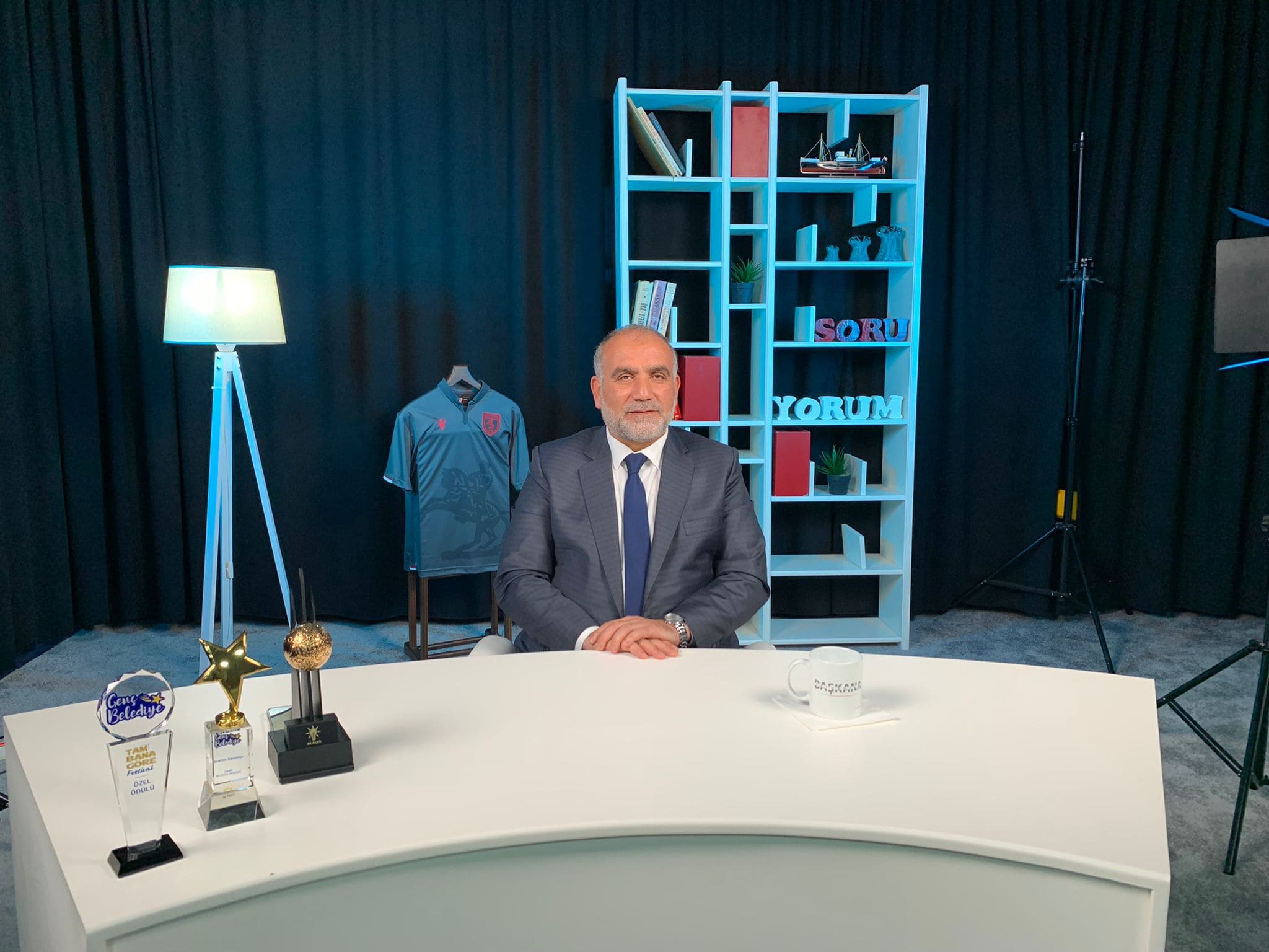 İLÇE HALKIYLA HER FIRSATTA BİR ARADA