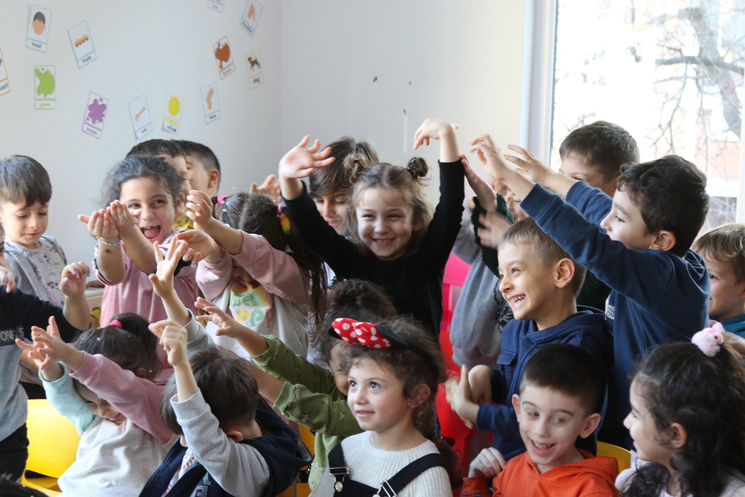 HEM ÖĞRENDİ HEM EĞLENDİ