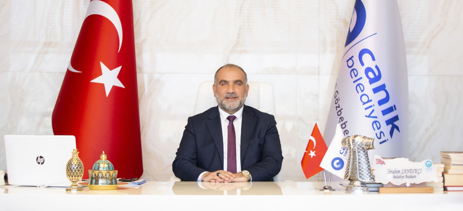 “GAZETECİ TOPLUMU AYDINLATAN KİŞİDİR”