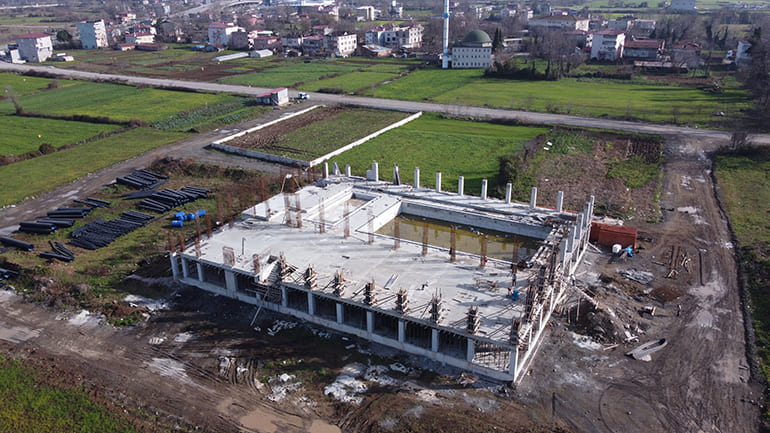 TEKKEKÖY’E KAPALI YÜZME HAVUZU