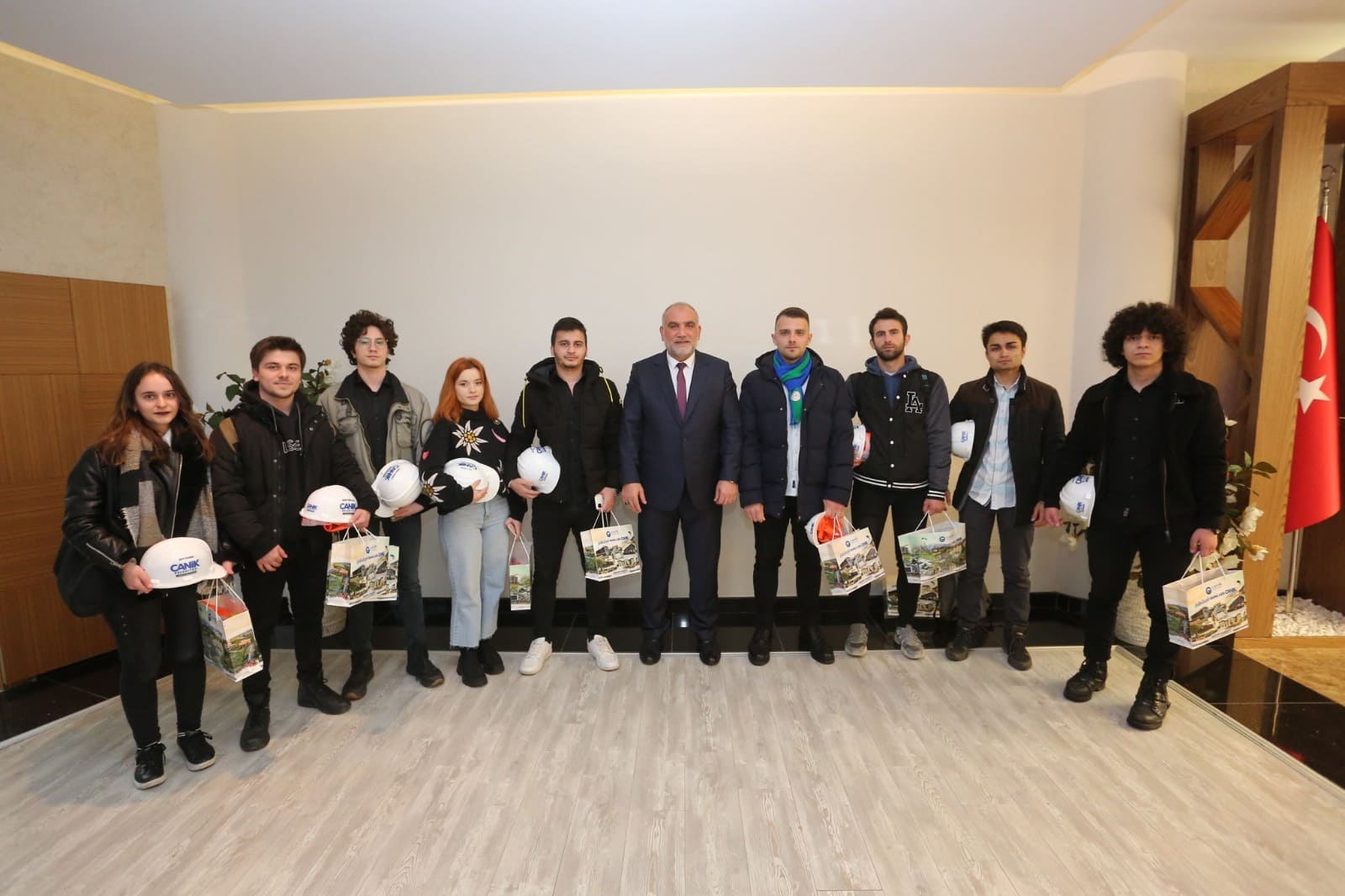 ÖĞRENCİLER İÇİN SAHA TECRÜBESİ